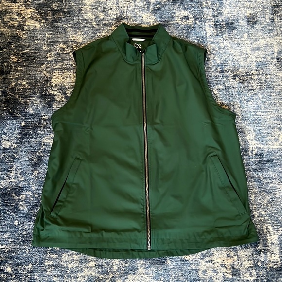 Cutter & Buck Weather Tec full green zip vest.  Size XL - Picture 1 of 7